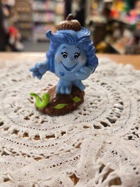 vintage Snugglebum figure